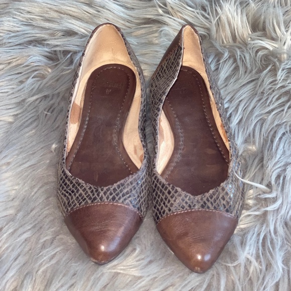 EUC Frye Company Regina Cap Toe Ballet Size 6.5 - Picture 1 of 8